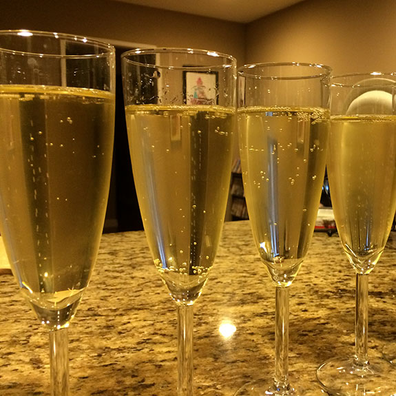 champagne_cheers