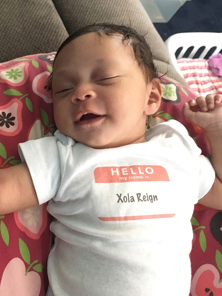 hellomynameis_xola-reign