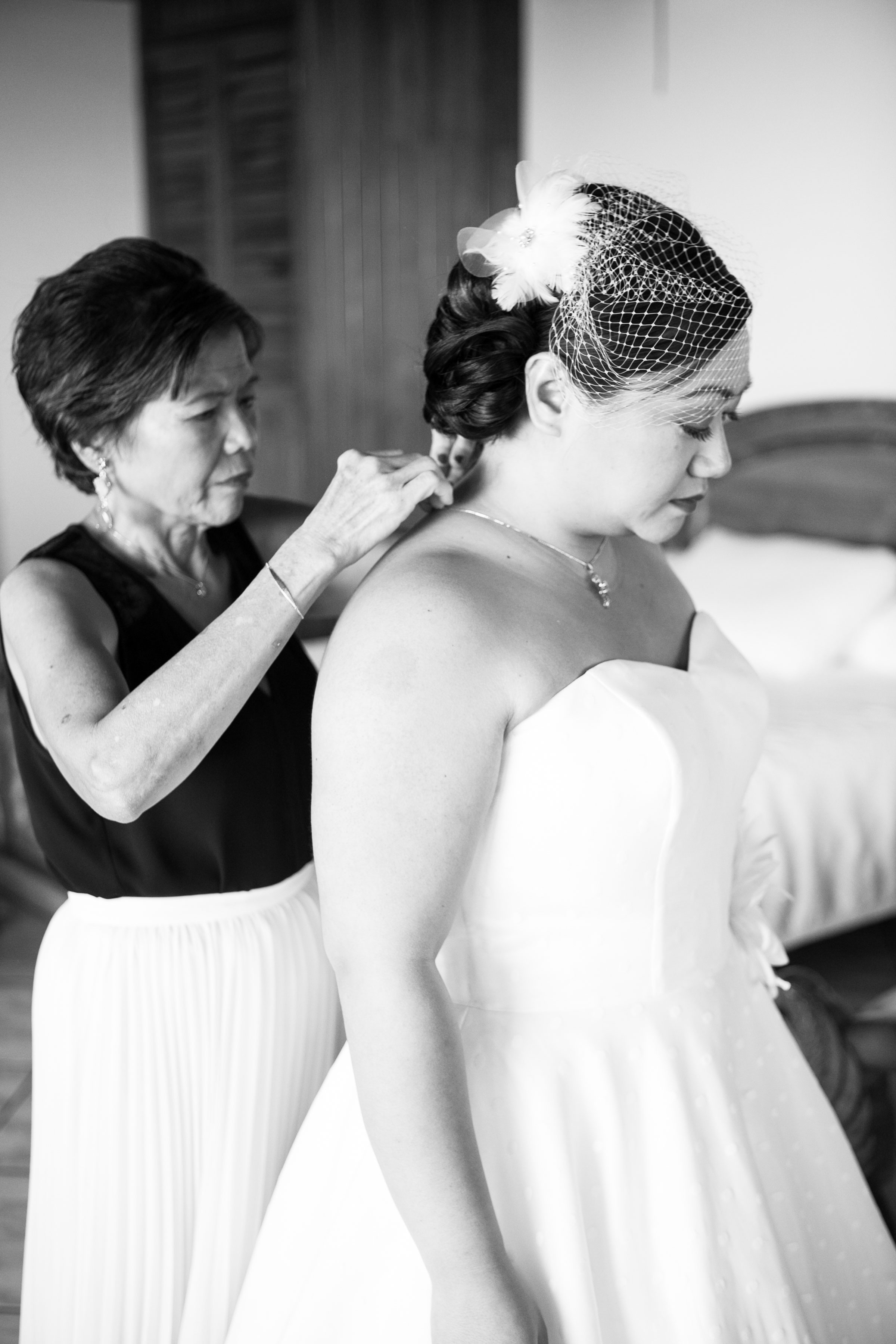 mom_necklace_image2